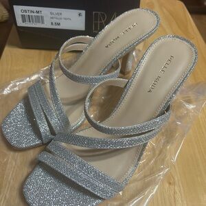 Pelle Moda Ostin Metallic Sandal